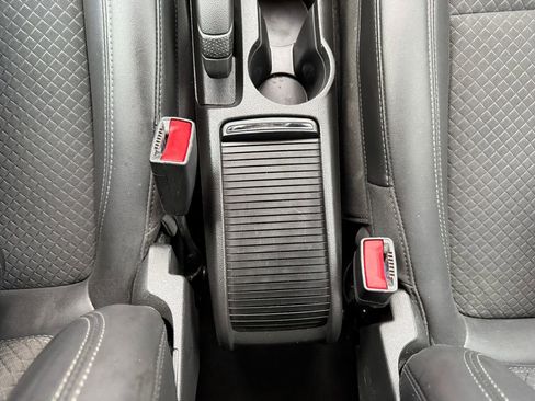 Used 2022 Buick Encore Preferred w/ Safety Package image 23