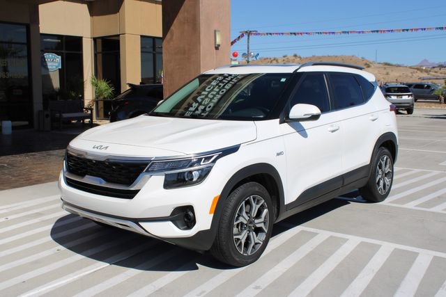 Used 2023 Kia Seltos EX AWD/4WD image 3
