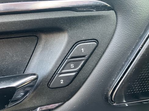 Used 2023 RAM 1500 Limited AWD/4WD image 12