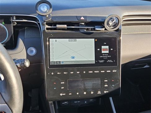 Used 2023 Hyundai Santa Cruz Limited image 17