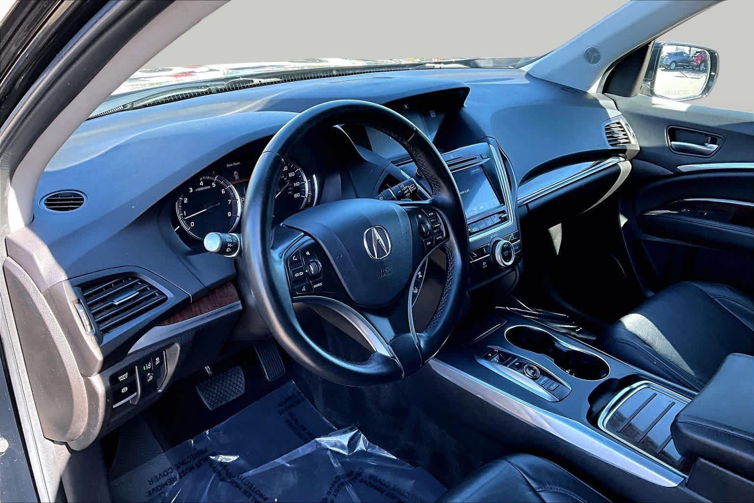 Used 2020 Acura MDX FWD image 17