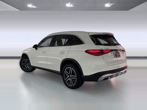 Certified 2026 Mercedes-Benz GLC 300 image 3