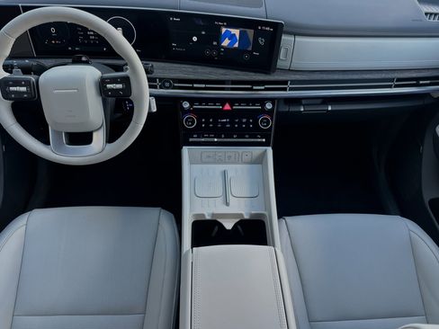New 2025 Hyundai Santa Fe Limited image 10