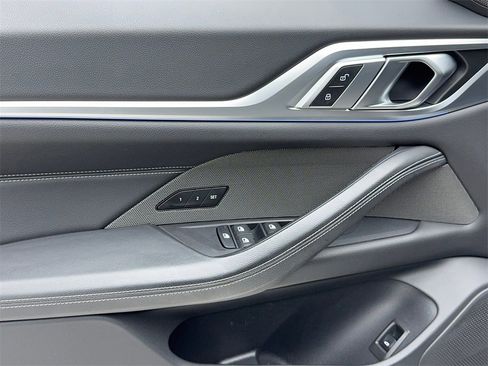 Used 2023 BMW i4 eDrive35 image 33