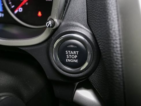 Used 2024 Mitsubishi Eclipse Cross SE image 28