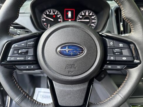 Used 2025 Subaru Forester Touring AWD/4WD image 27