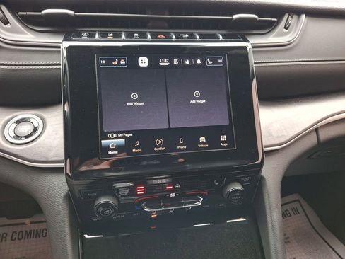 Used 2021 Jeep Grand Cherokee L Limited image 19