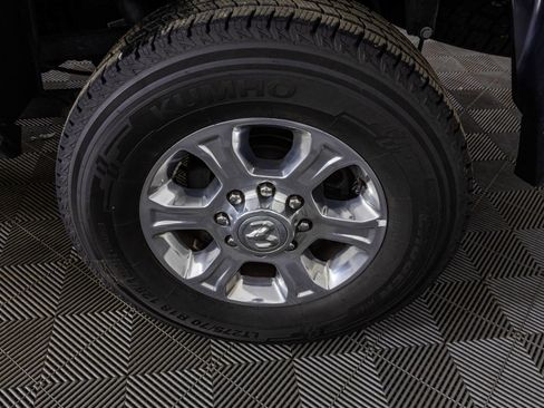 Used 2024 RAM 2500 Big Horn image 52