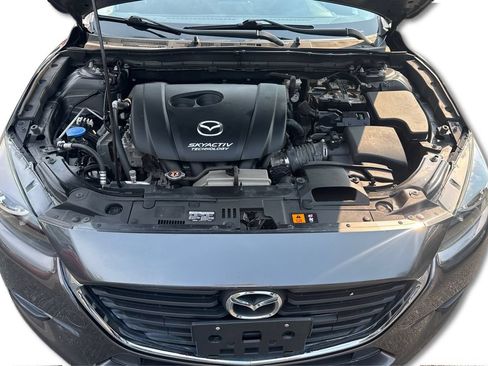Used 2018 MAZDA MAZDA3 Sport FWD image 20