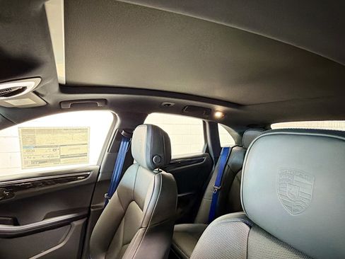 Certified 2026 Porsche Macan S AWD/4WD image 26