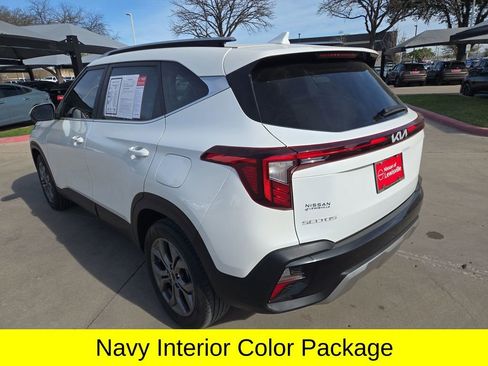 Used 2024 Kia Seltos S FWD image 3
