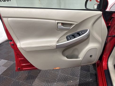 Used 2010 Toyota Prius Five image 23
