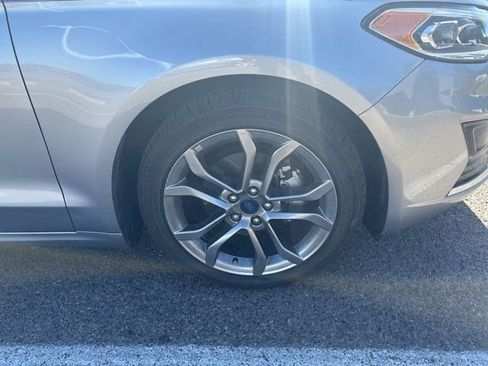 Used 2020 Ford Fusion SEL FWD image 9