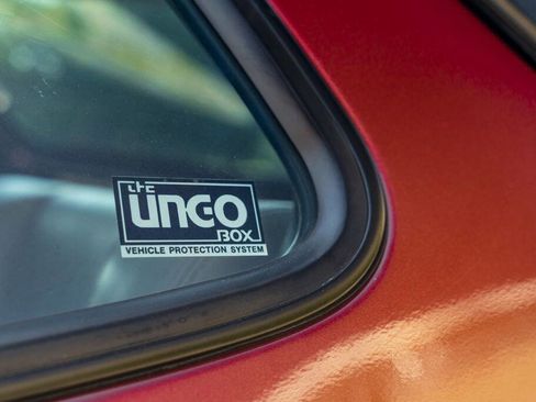 Used 1986 Porsche 944 Turbo image 88