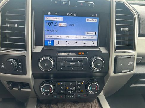 Used 2019 Ford F250 Lariat w/ Lariat Ultimate Package AWD/4WD image 16