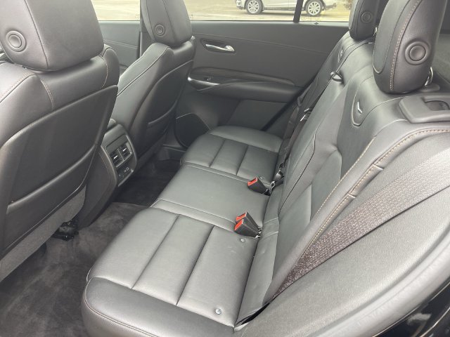 Used 2021 Cadillac XT4 Sport w/ Cold Weather Package AWD/4WD image 13