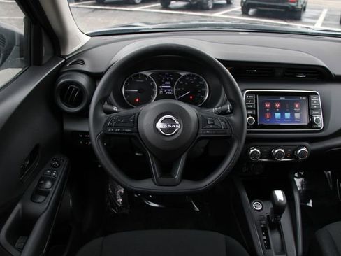 Certified 2025 Nissan Kicks Play S FWD image 16