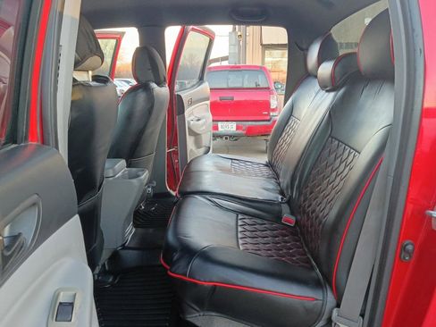 Used 2007 Toyota Tacoma PreRunner image 24