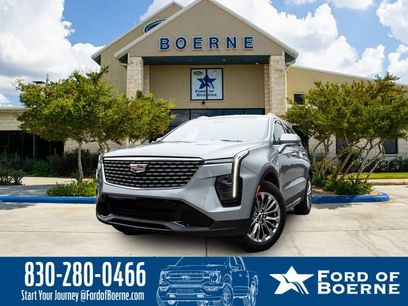 Used 2025 Cadillac XT4 Premium Luxury