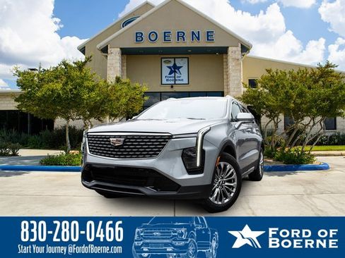 Used 2025 Cadillac XT4 Premium Luxury image 1