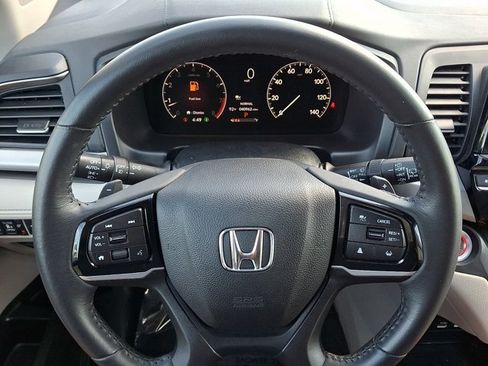 Used 2025 Honda Odyssey EX-L image 20