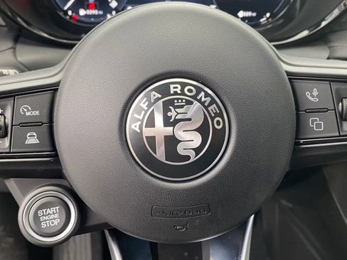 New 2024 Alfa Romeo Tonale Ti AWD/4WD image 24