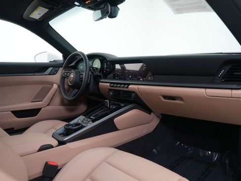 Certified 2023 Porsche 911 Carrera RWD image 23