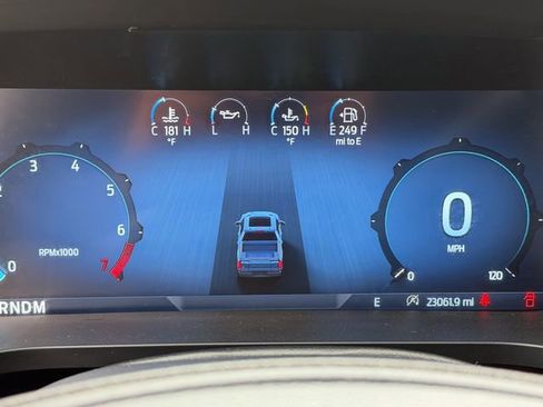 Used 2025 Ford F150 XLT AWD/4WD image 13