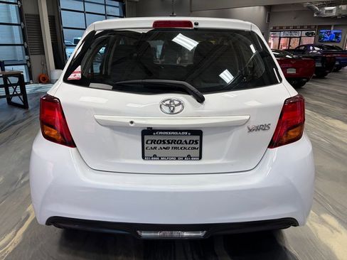 Used 2017 Toyota Yaris L FWD image 27
