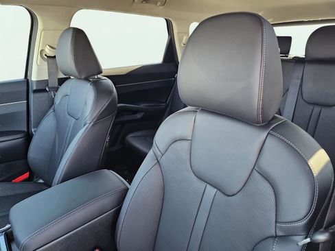 New 2026 Kia Sorento S w/ S Panoramic Sunroof Package image 17