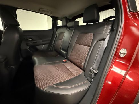 Used 2025 Nissan Kicks SR FWD image 20