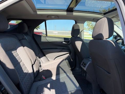 Used 2022 Chevrolet Equinox LT FWD image 33