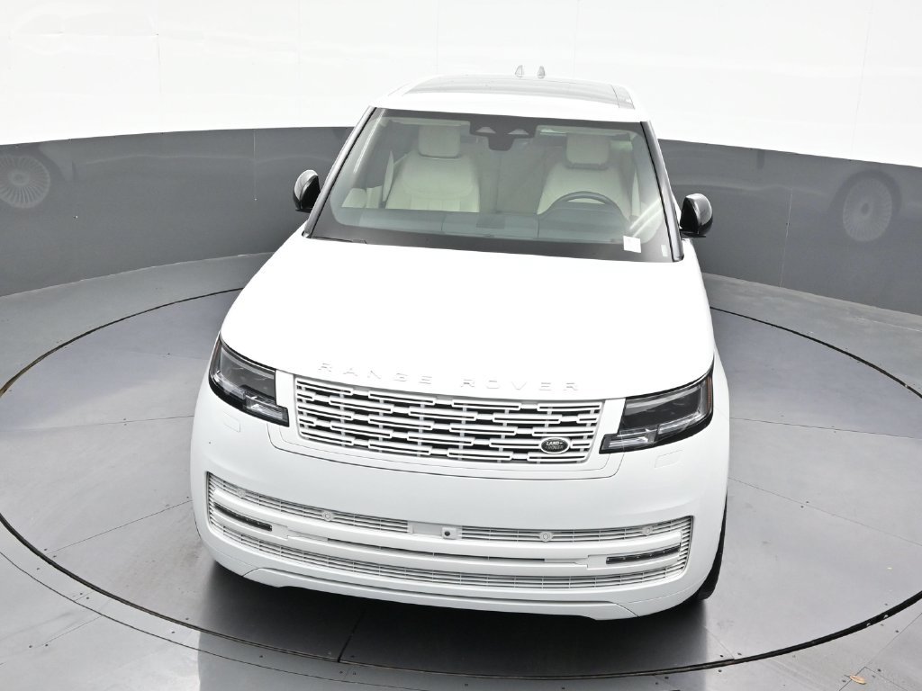 Used 2024 Land Rover Range Rover Long Wheelbase SE AWD/4WD image 22