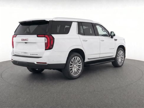 Used 2025 GMC Yukon Elevation RWD image 3