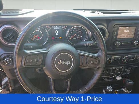 Used 2021 Jeep Gladiator Sport AWD/4WD image 12