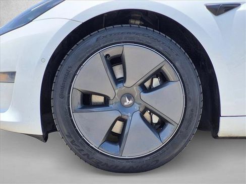 Used 2021 Tesla Model 3 Standard Range Plus RWD image 24