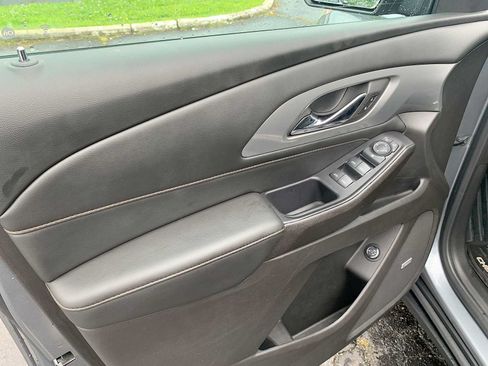 Certified 2021 Chevrolet Traverse RS AWD/4WD image 22