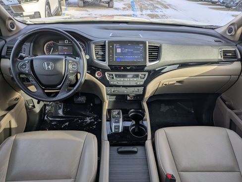 Used 2016 Honda Pilot Elite image 28