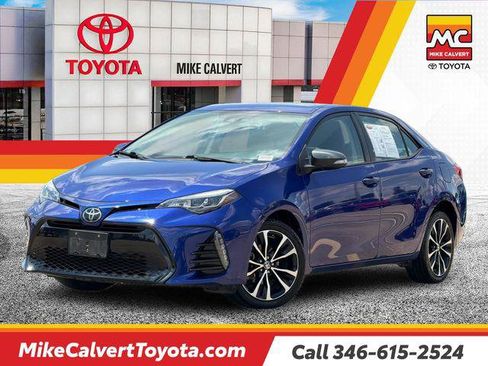 Certified 2017 Toyota Corolla XSE FWD image 1
