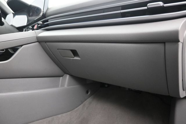 Used 2024 Hyundai Elantra SEL FWD image 38