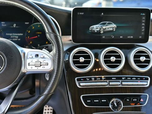 Used 2020 Mercedes-Benz C 300 Sedan image 24