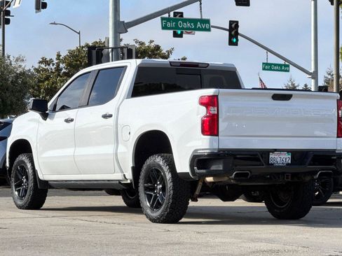Used 2020 Chevrolet Silverado 1500 LT Trail Boss AWD/4WD image 8