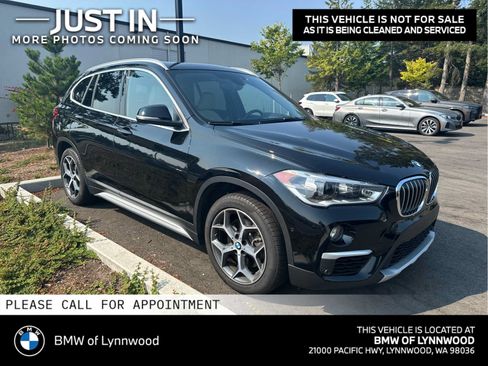 Used 2018 BMW X1 xDrive28i w/ Premium Package AWD/4WD image 1
