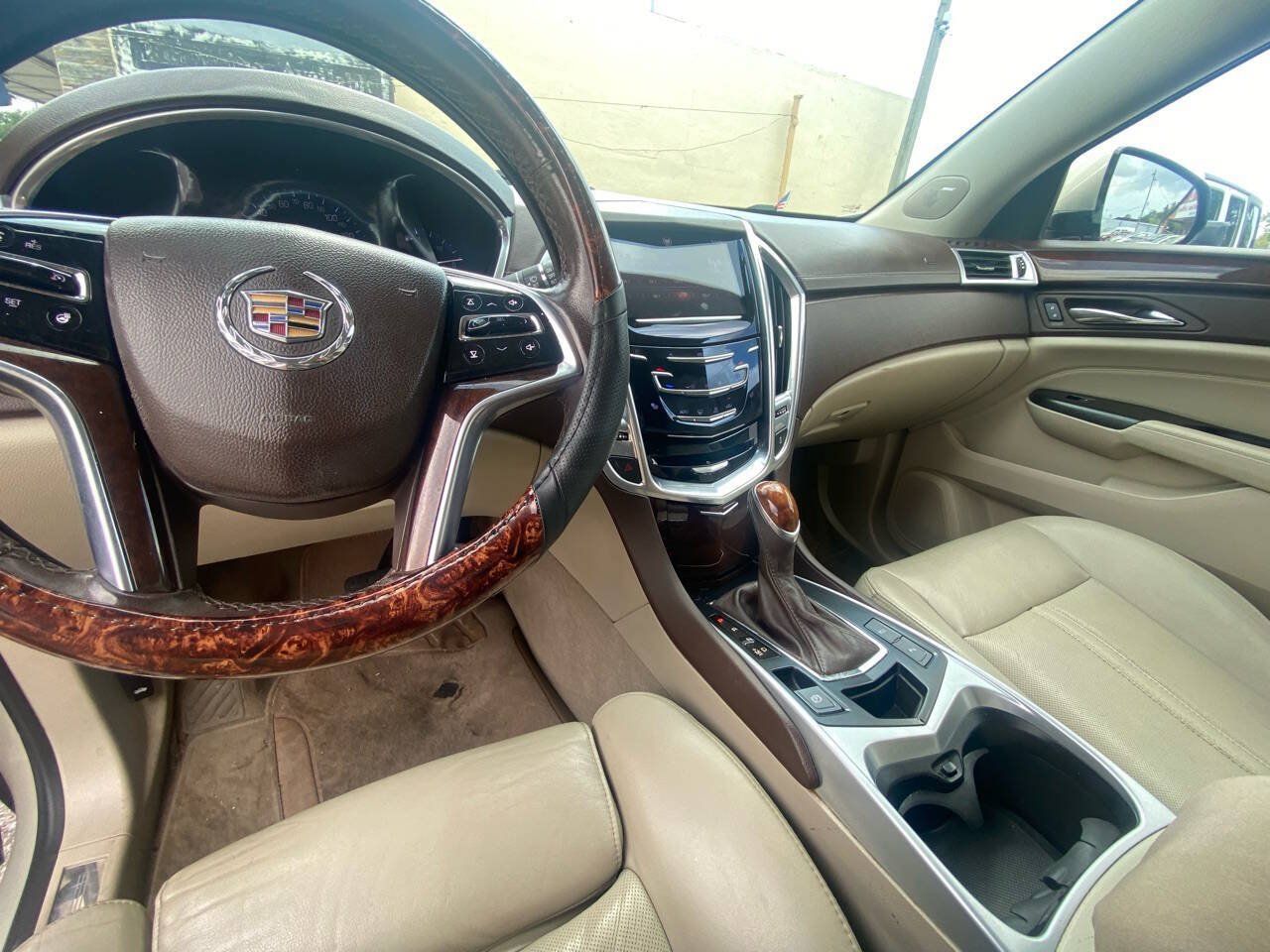 Used 2013 Cadillac SRX Luxury FWD image 12