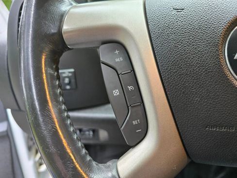 Used 2013 Chevrolet Silverado 1500 LT AWD/4WD image 26