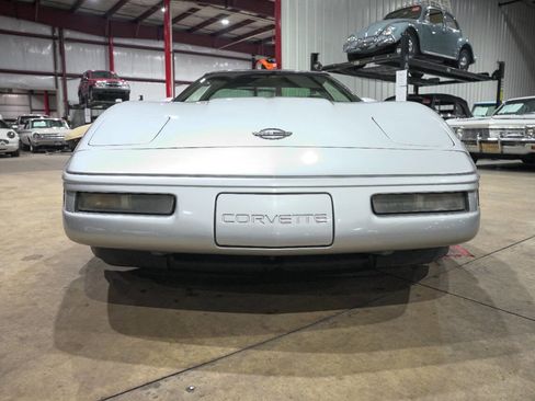 Used 1996 Chevrolet Corvette Coupe image 13