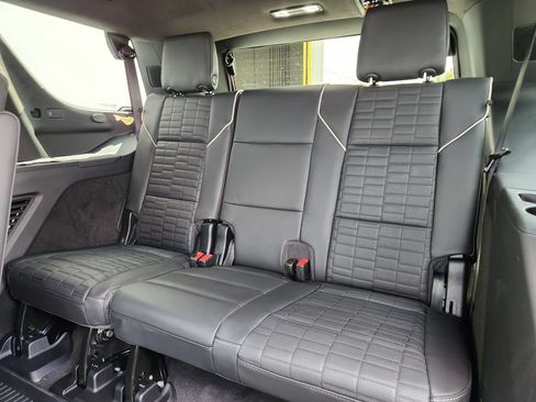 New 2026 Cadillac Escalade Platinum Sport AWD/4WD image 39