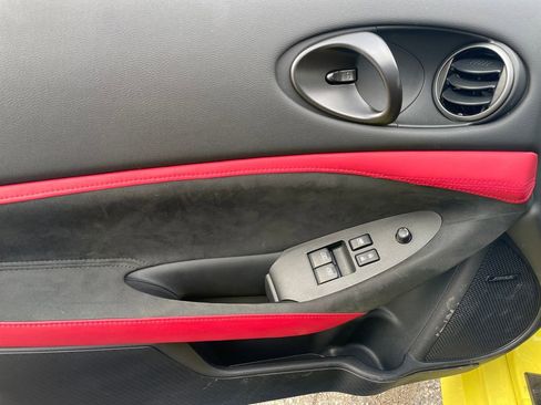 Used 2024 Nissan Z Performance w/ Floor Mat Package RWD image 11