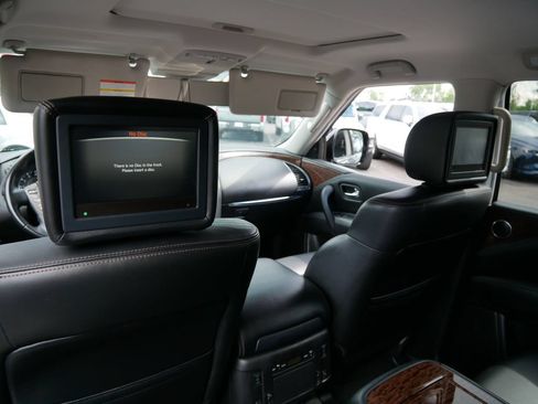 Used 2019 Nissan Armada Platinum w/ Captain's Chairs Package AWD/4WD image 12