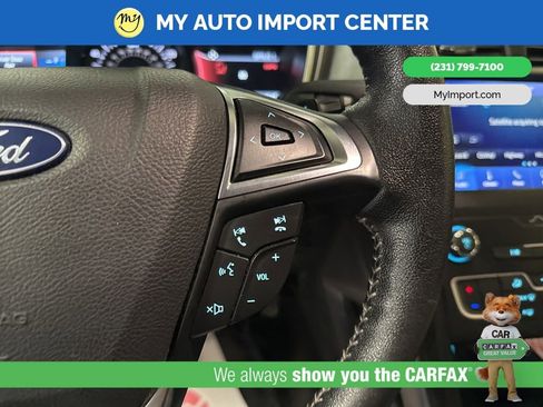 Used 2019 Ford Fusion SE w/ Equipment Group 151A image 16